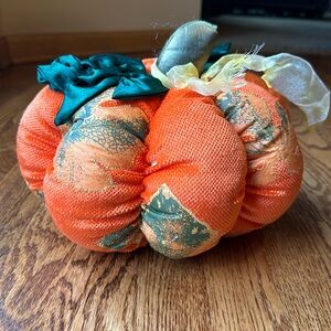 Soft Pumpkin Decor